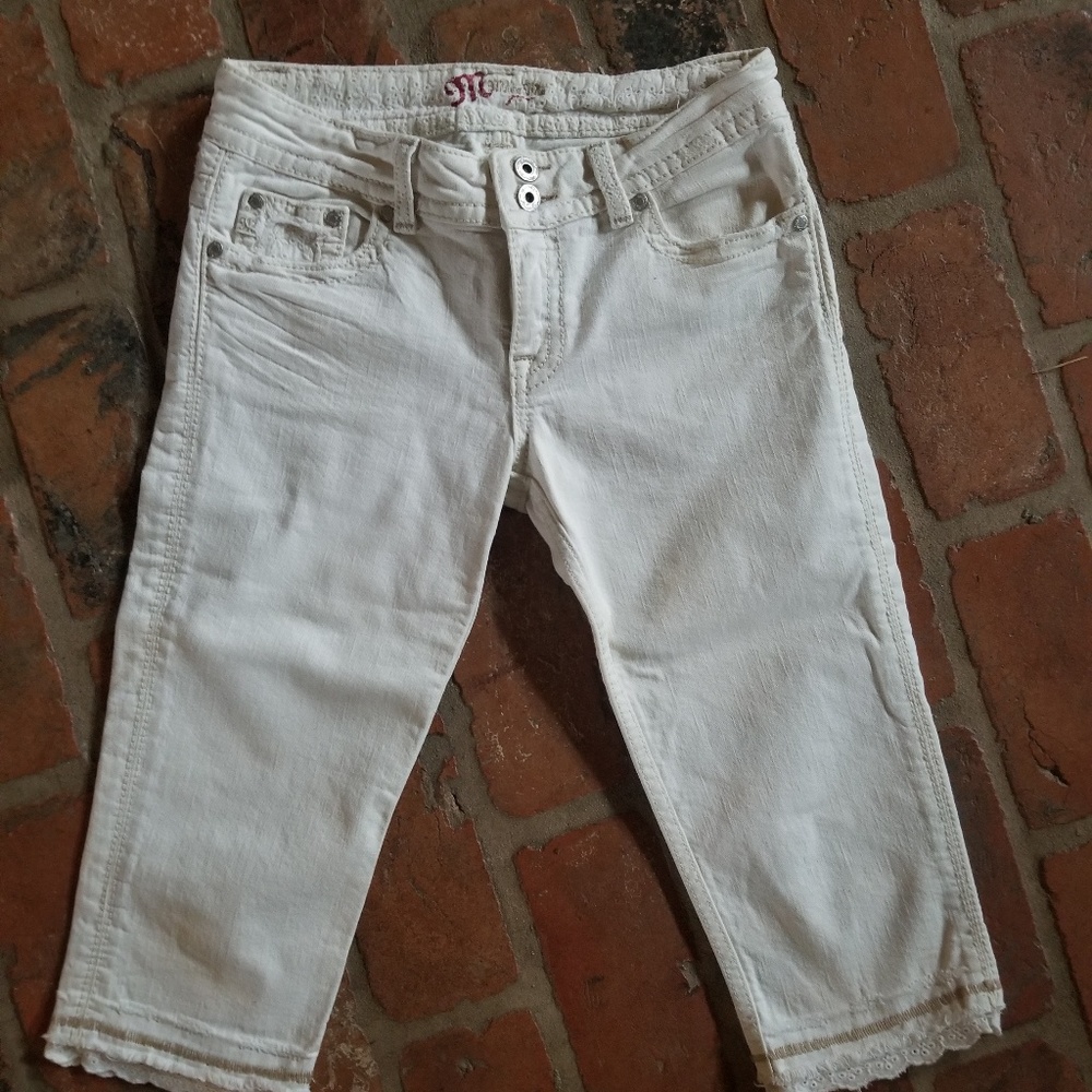 Miss Me Capri pants